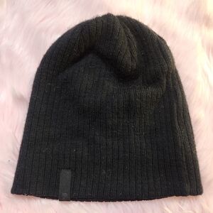 Bula Ribbed Black Merino Wool Blend Beanie Cap Hat OS